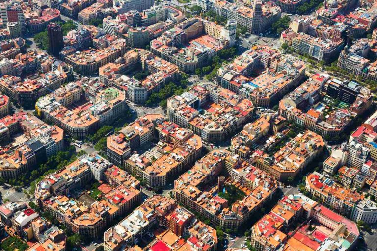 El Govern extiende las restricciones en precios del alquiler a los alquileres de temporada y por habitaciones