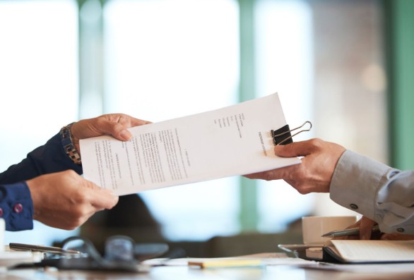 ¿Se puede escriturar la compraventa de una vivienda que no tiene cédula de habitabilidad?